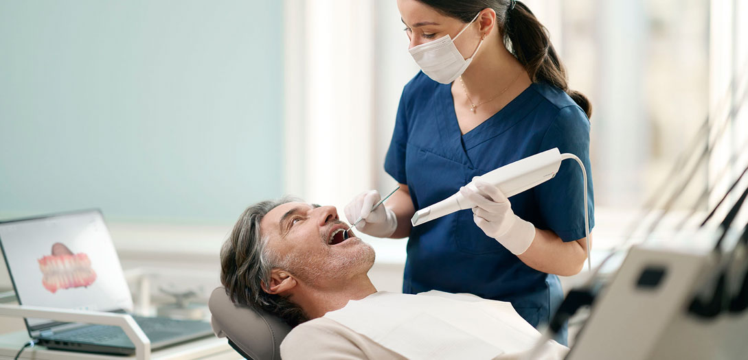 Behandlung mit Intraoralscanner